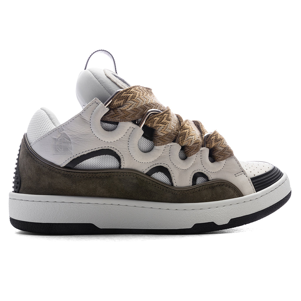 縁石スニーカー - ホワイト/カーキ2025 – Feature