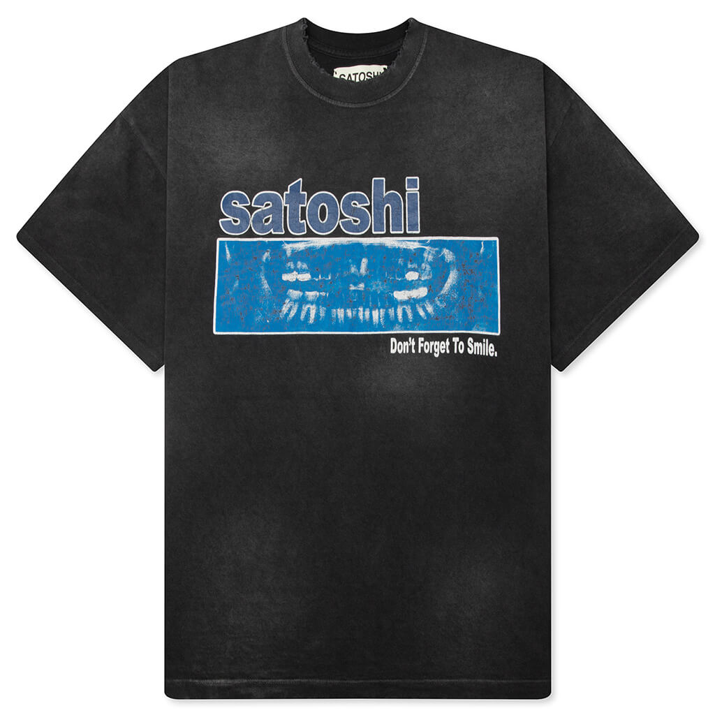 Don't Forget To Smile Tee - Black – Feature
