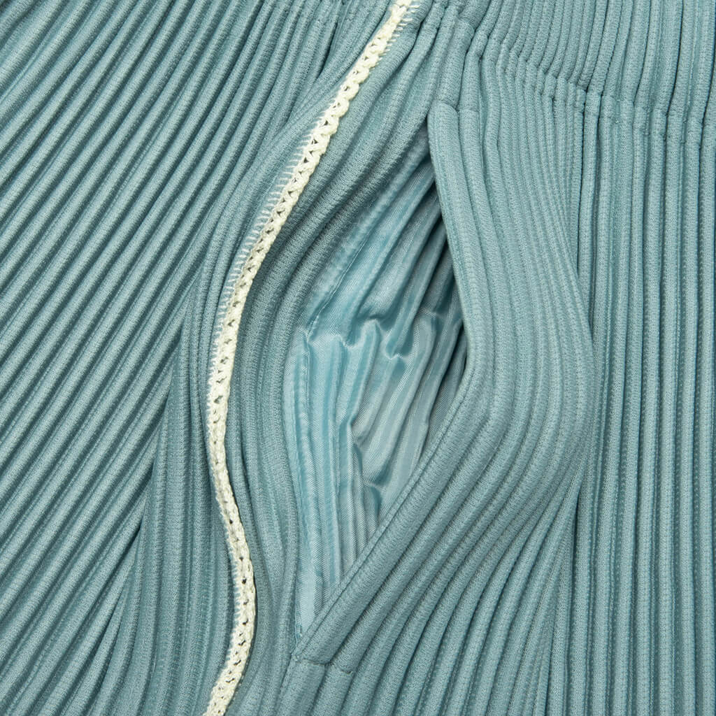 Feature
