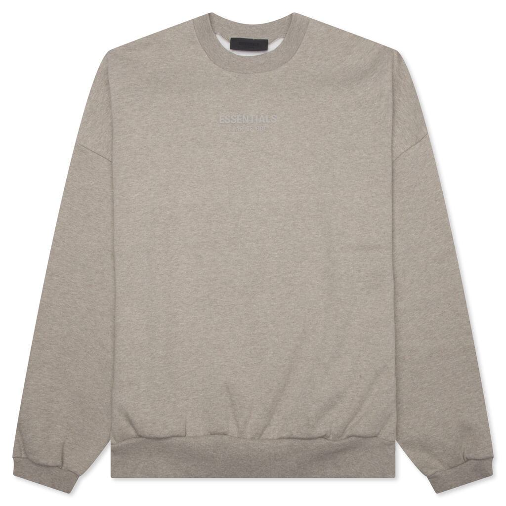 https://feature.com/cdn/shop/files/Essentials-Crewneck---Core-Heather-192BT232044F-10-19-23-Feature-KN.jpg?v=1697761197