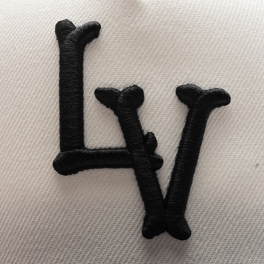 9FIFTY A-Frame Snapback Curve 'LV' Bones - Chrome/Black