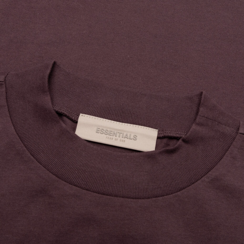 Women’s Essential Tee - Plum – Feature