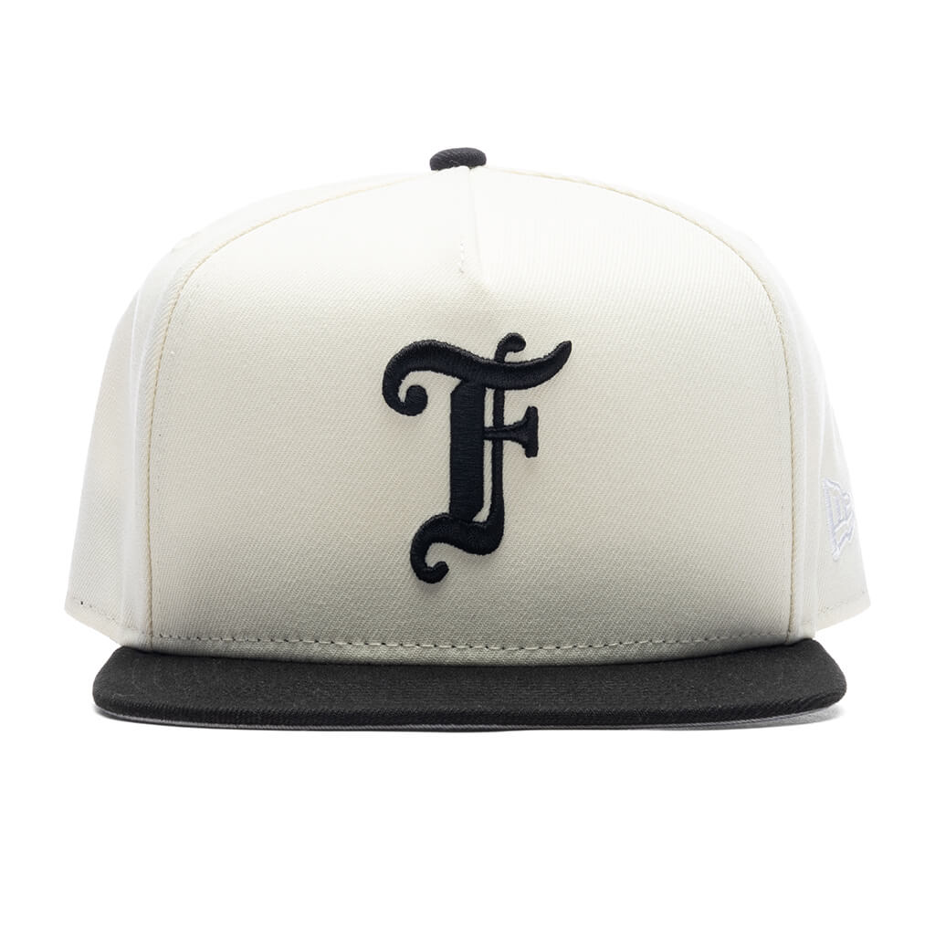 FEATURE x New Era 9Fifty A-Frame Old English F Snapback - Chrome