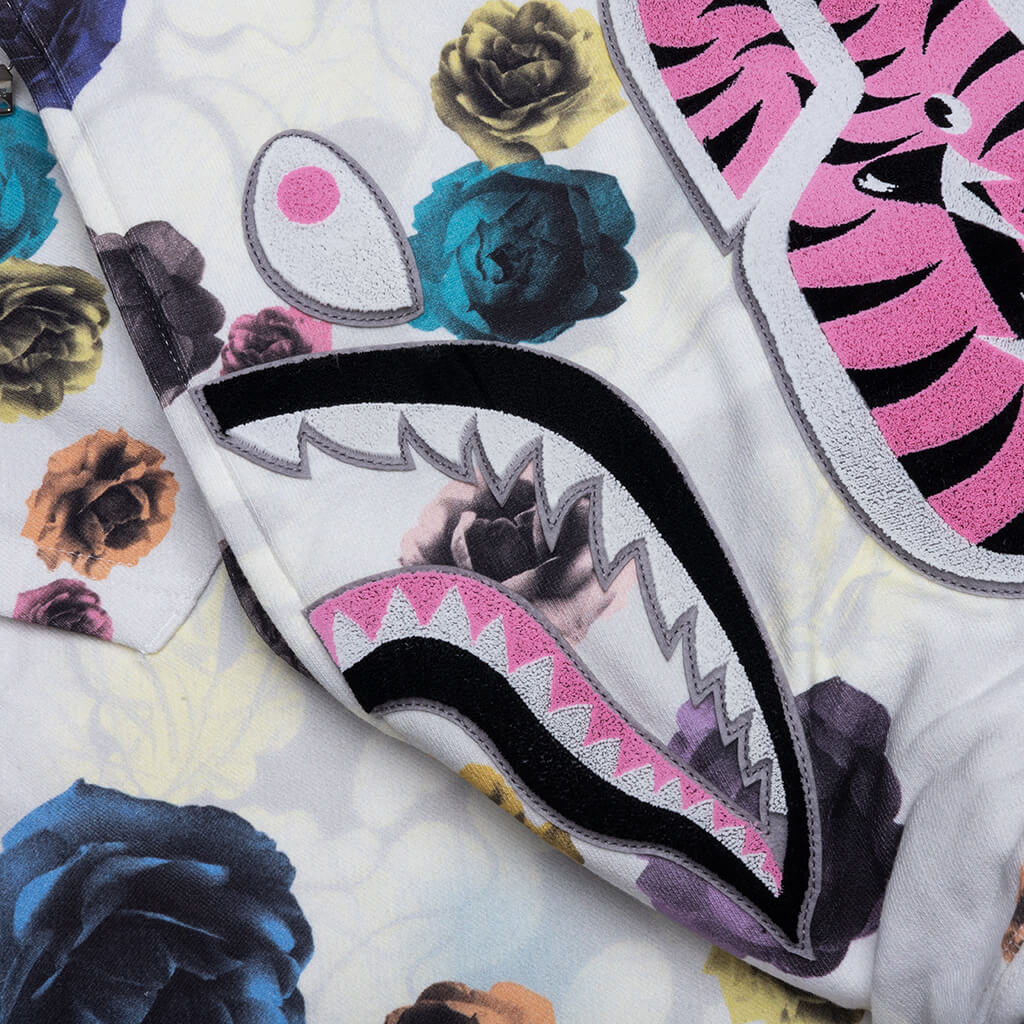 Floral-Camo-Shark-Relaxed-Fit-