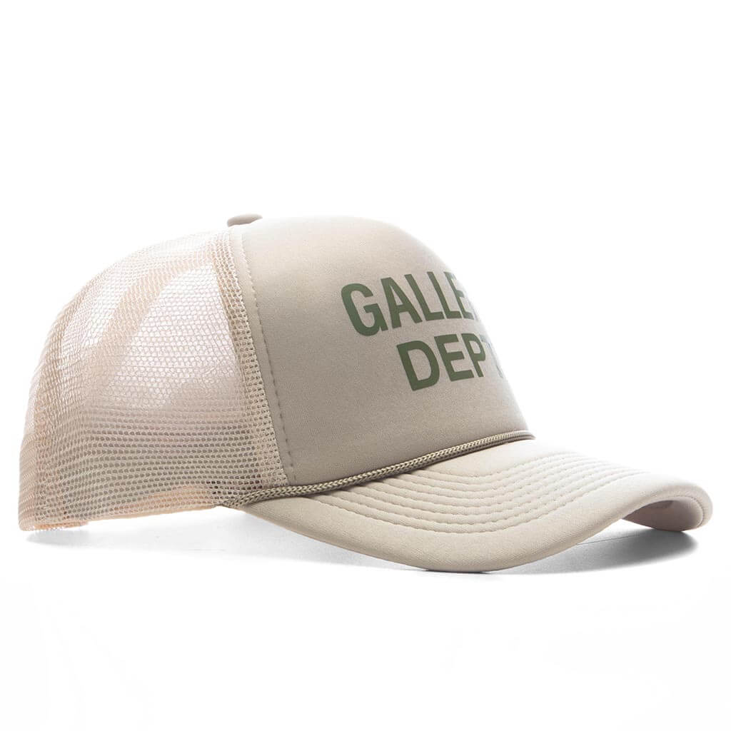 GD Logo Trucker Cap - Warm Grey – Feature