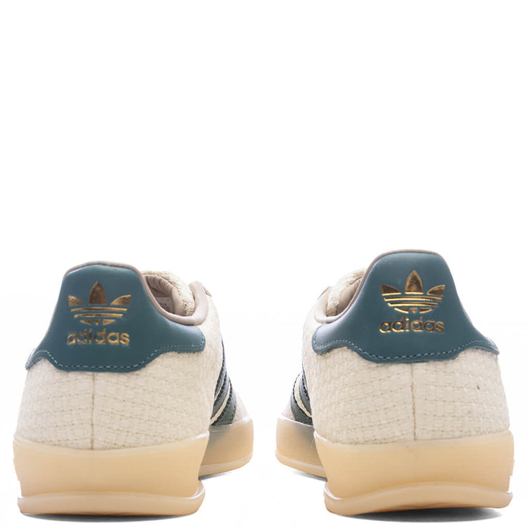 Gazelle Indoor