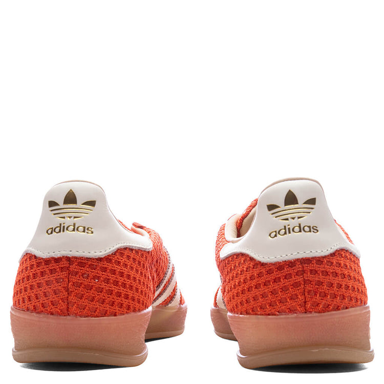 Gazelle Indoor