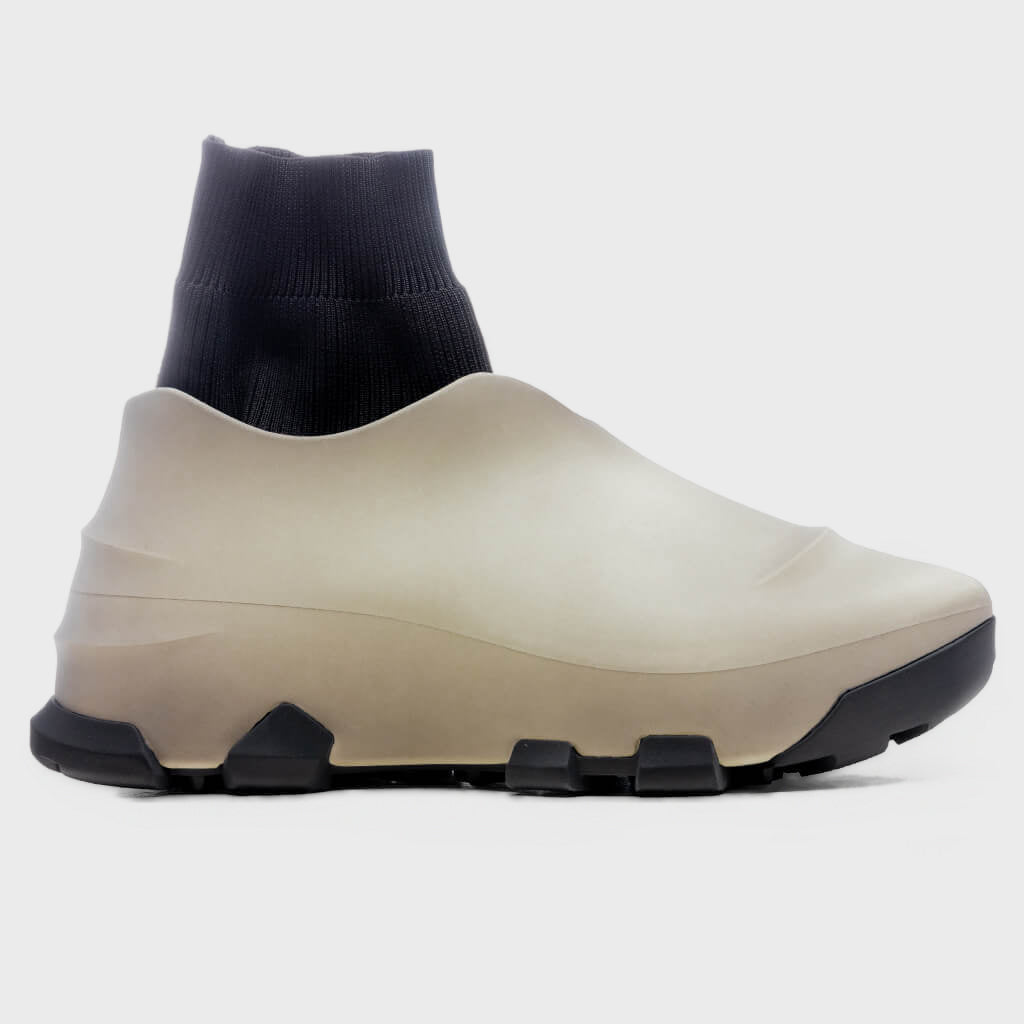 Monumental Mallow Hybrid - Cream/Black – Feature