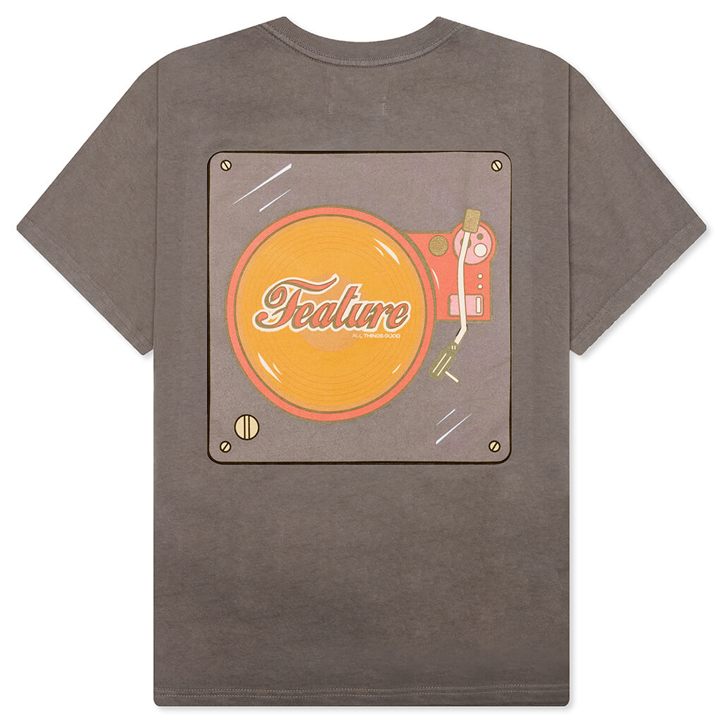 Groove Master Tee - Falcon – Feature