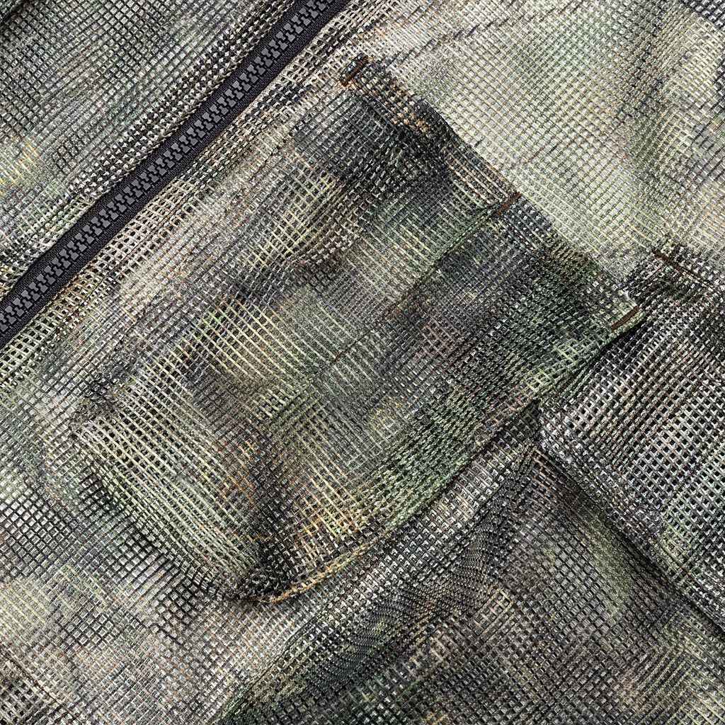 Heavyweight Mesh Bush Trek Vest - Camo – Feature