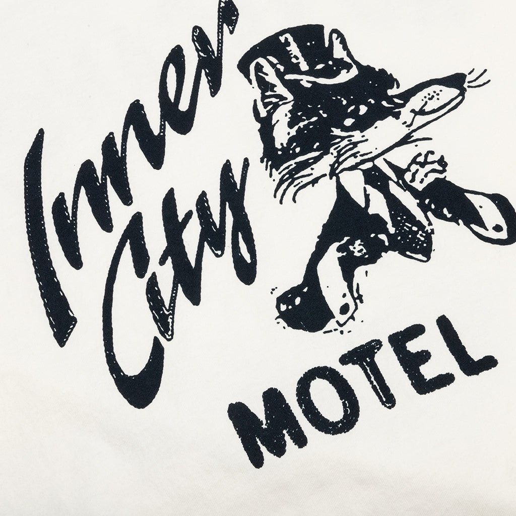 Inner City Motel S/S Tee - Bone – Feature