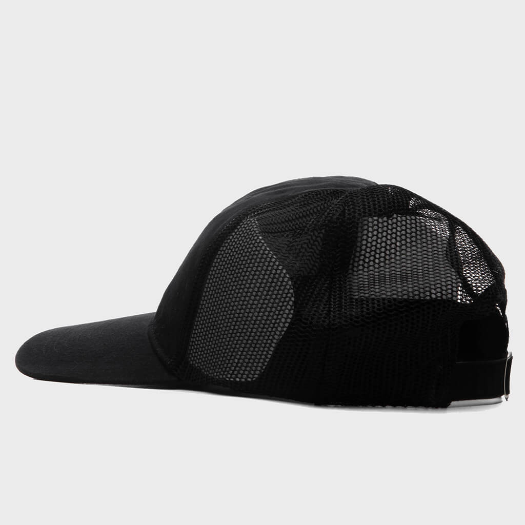 Sport 5 Trucker Cap - Black – Feature