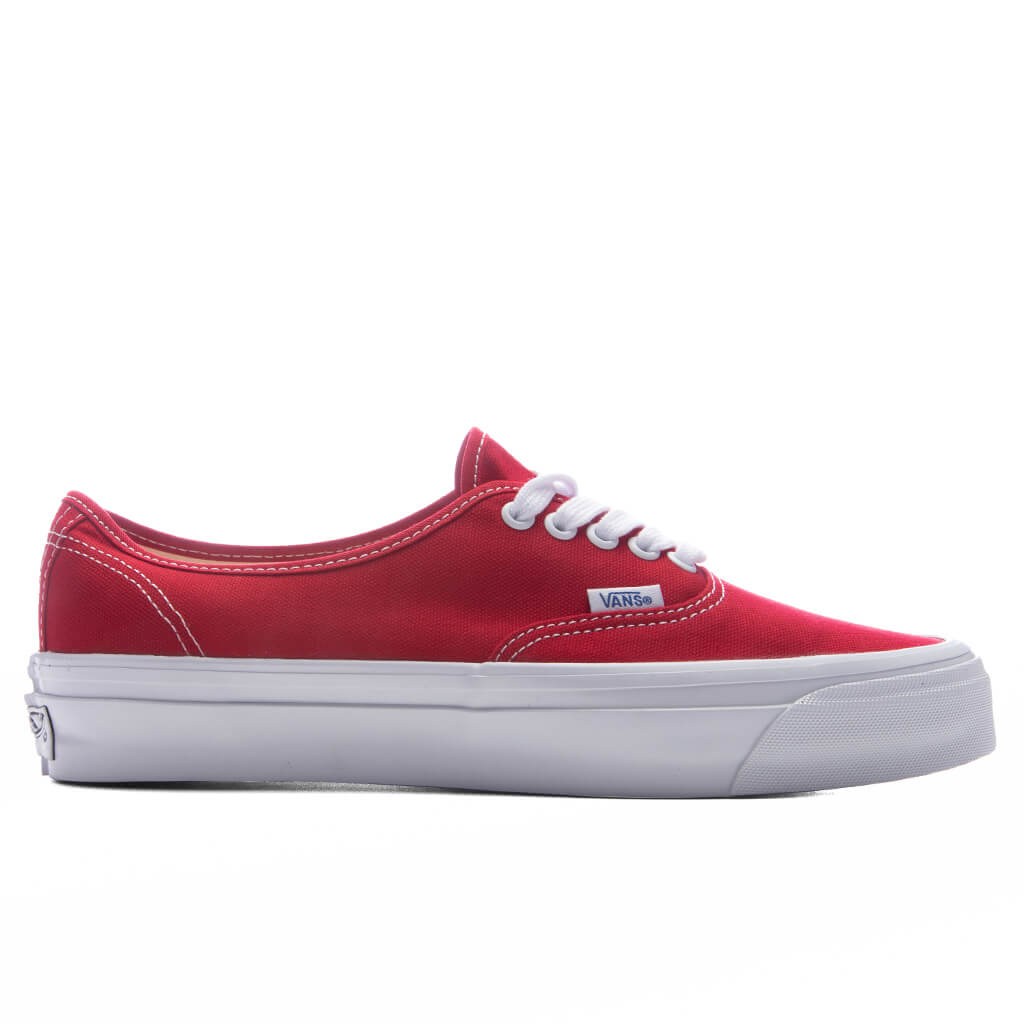 Premium LX Authentic 44 - Racing Red – Feature