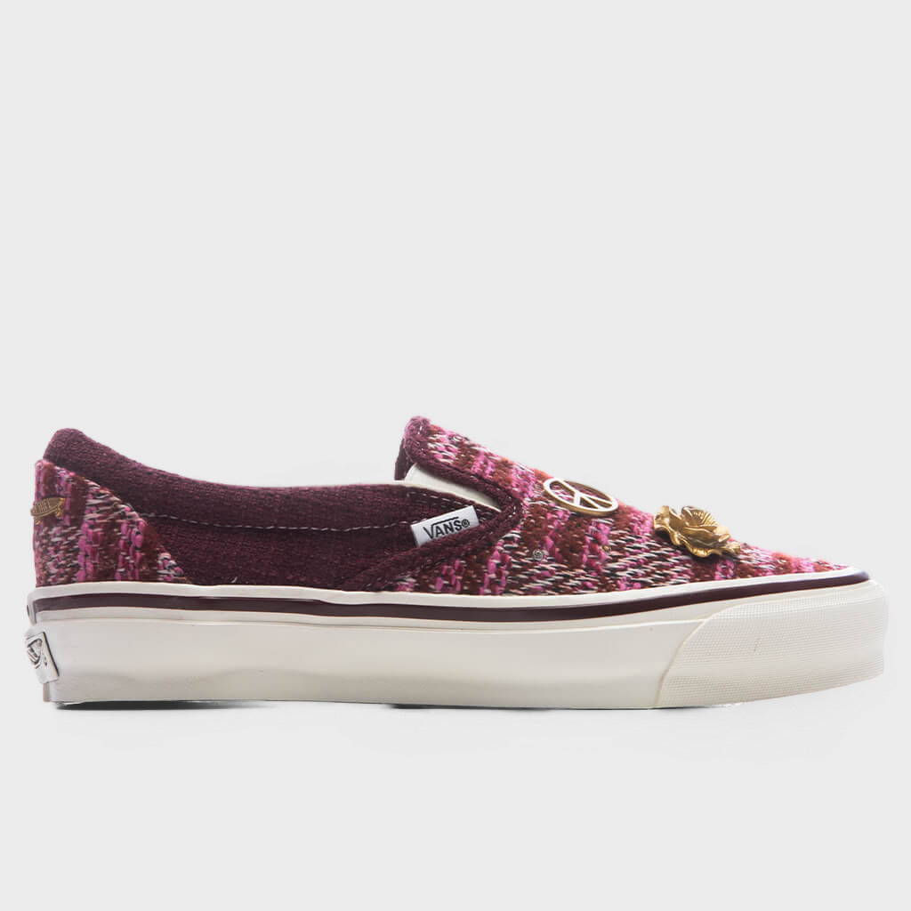 Premium LX Classic Slip-On 98 Cardigan - Brown/Pink