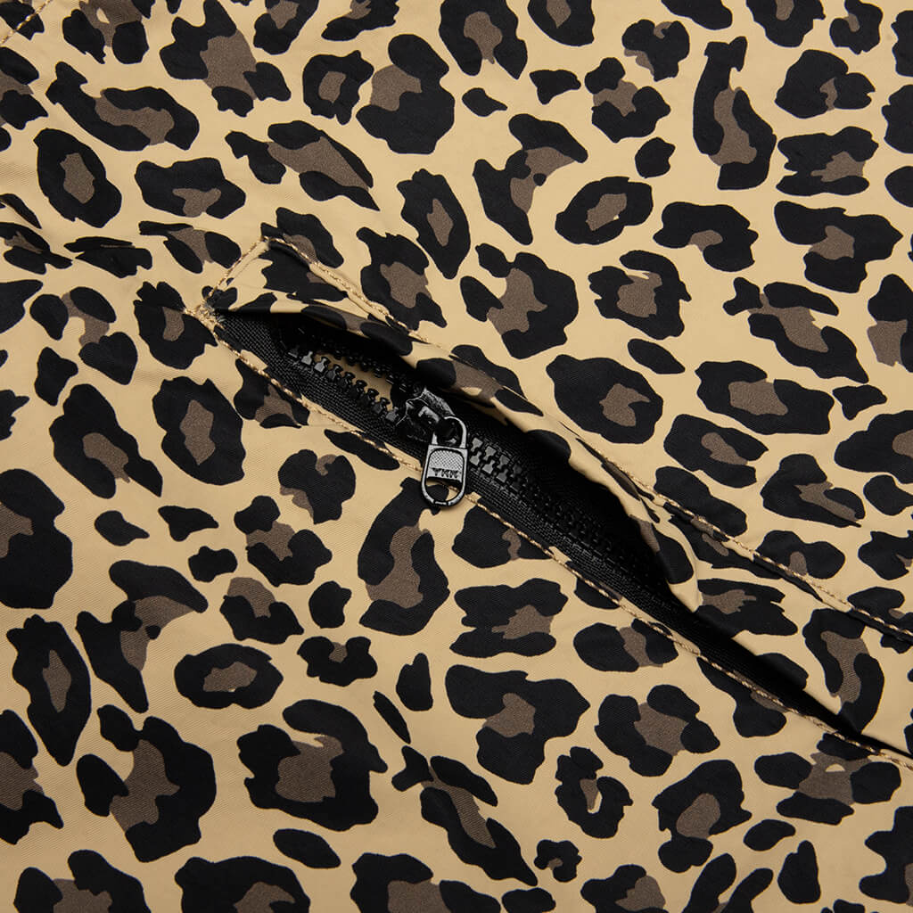 Lightweight Hooded Jacket - Cheetah – Feature