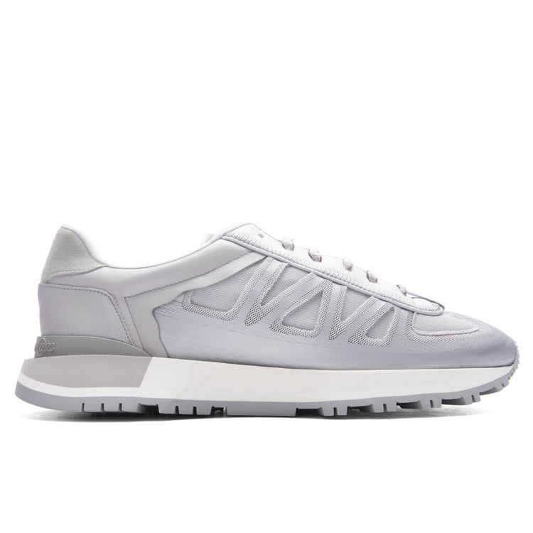 50/50 Runner Sneakers - Silver – Feature