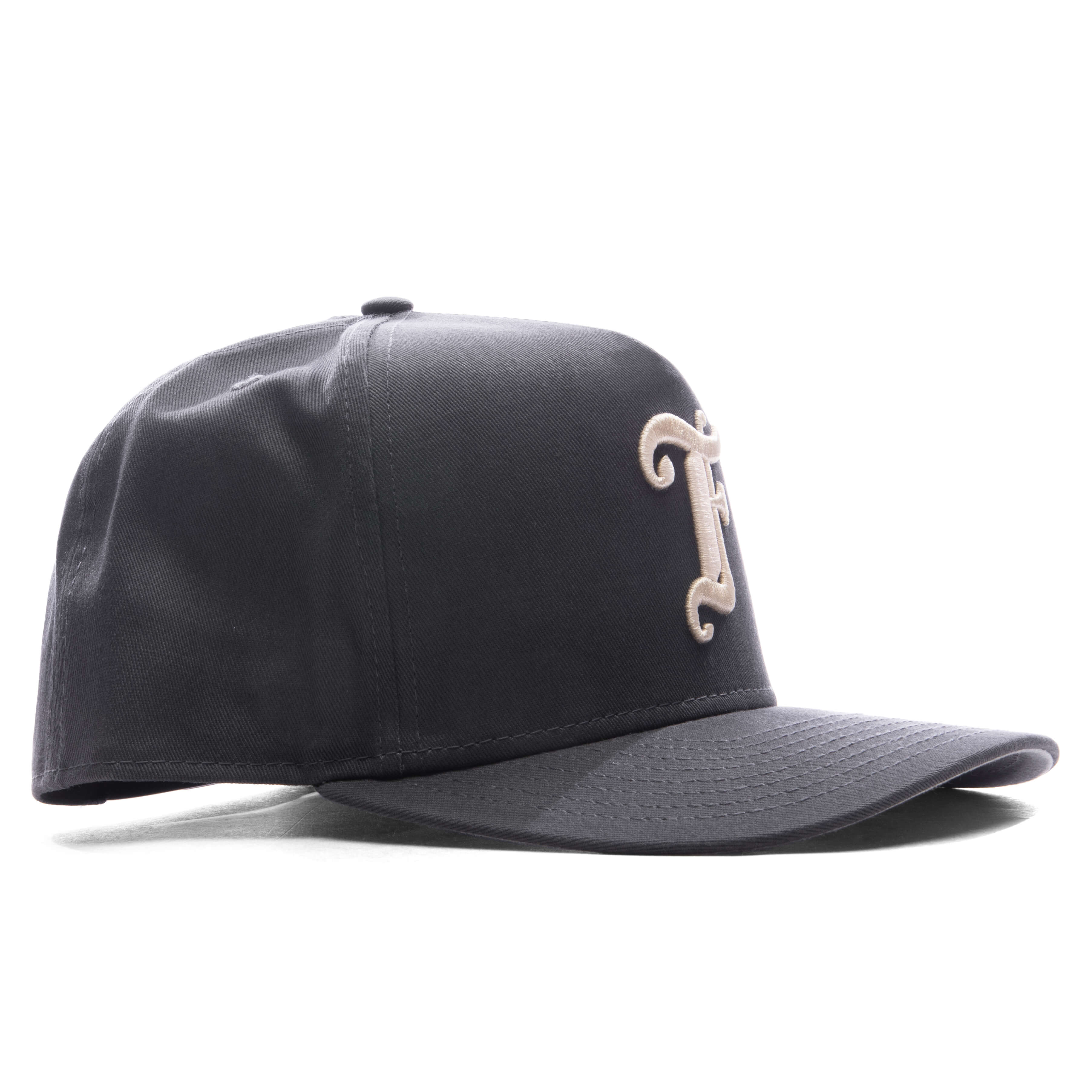 FEATURE x New Era 9FIFTY Curved A-Frame Old English F Snapback - Graph ...
