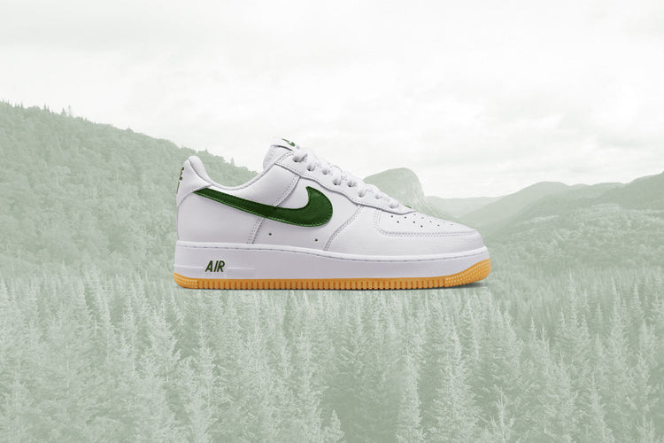 Air Force 1 Low Retro - White/Forest Green/Gum Yellow – Feature display picture 2