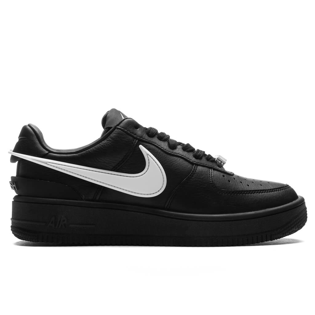 Air Force 1 Low x - Black/Phantom/Black â Feature