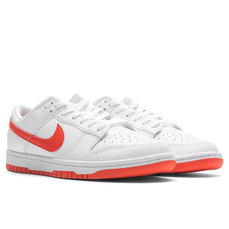 Dunk Low Retro White Picante Red Feature