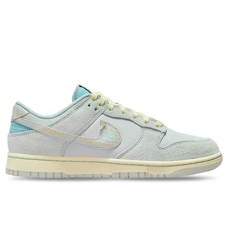 Nike-Dunk-Low-Retro-SE--Gone- 