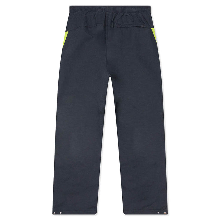 Nike x Patta Track Pants Black/Cyber – Feature