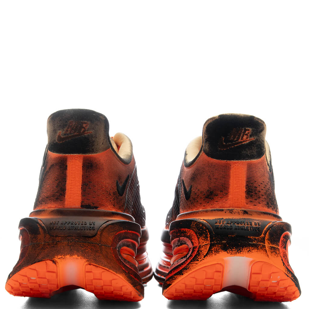 Nike x Melitta Baumeister Women's Vomero Premium - Total Orange