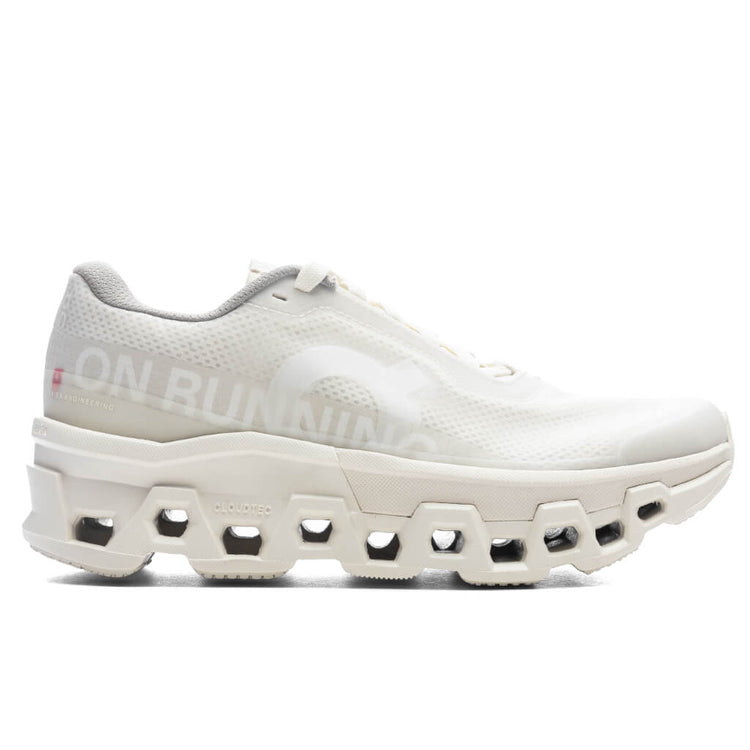 28cm ON INVINCIBLE CLOUDMONSTER 2 IVORY 