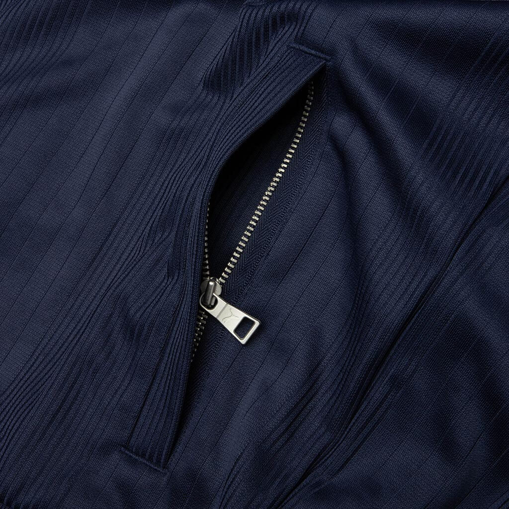 Feature