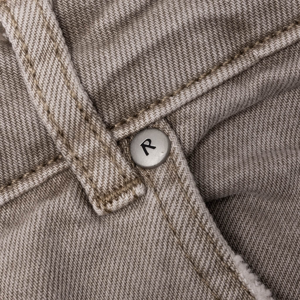 Feature