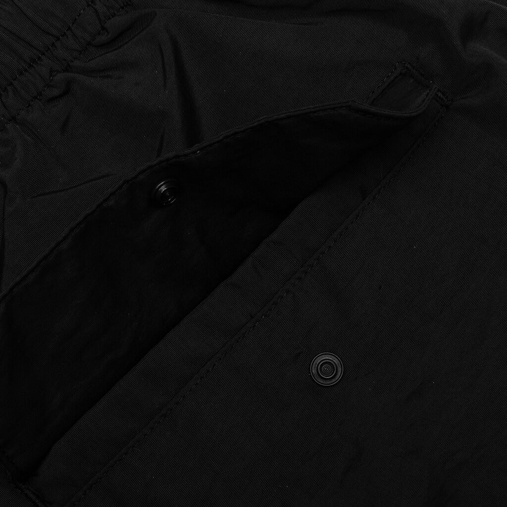 Ruuner Shorts - Black – Feature