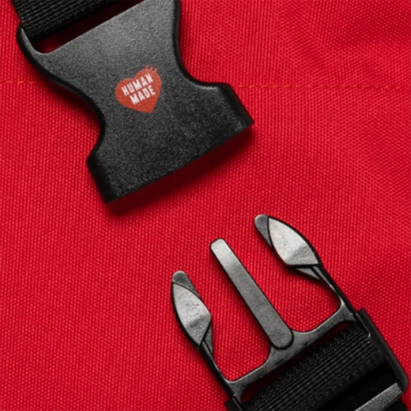 Square Backpack - Red – Feature