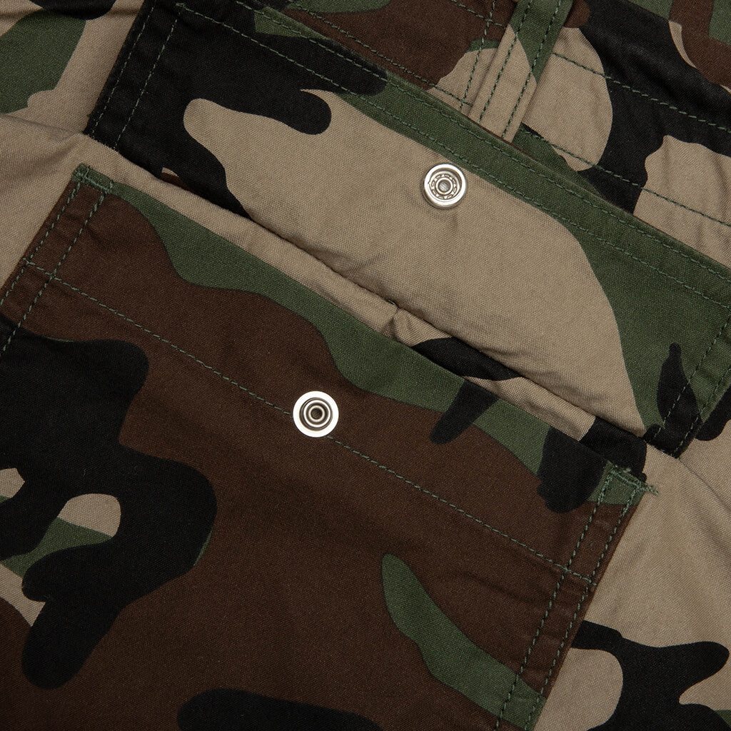 Surplus Short - Woodland Camo – Feature