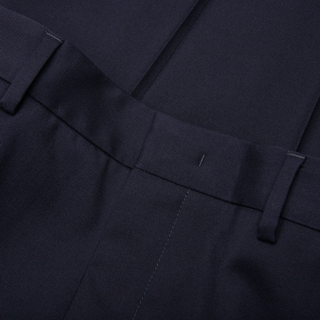 Trouser D 06 AW 19 - Navy – Feature Trouser D 06 AW 19 - Navy – Feature