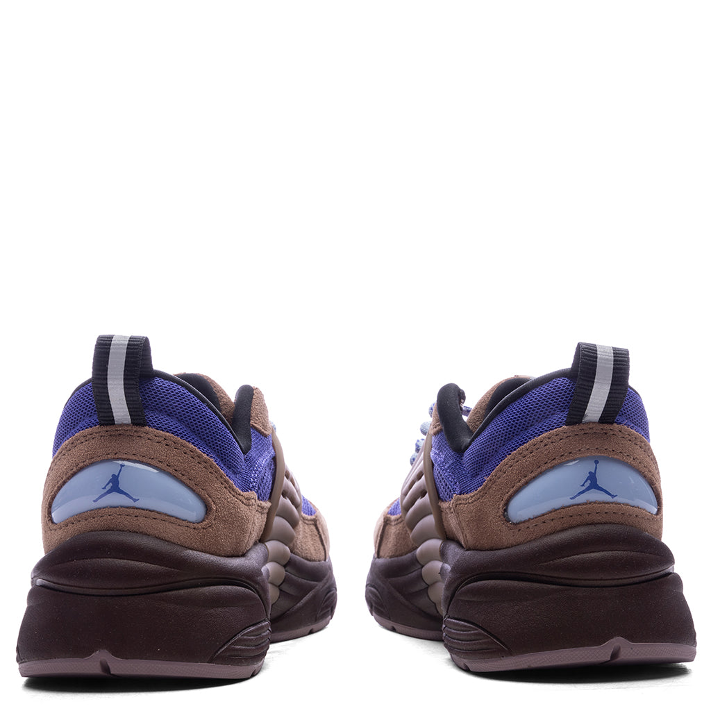 s a o r i n✩.*˚ Jordan Trunner O/S – DTLR