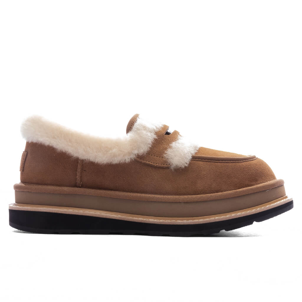 UGG x Sacai Women's Loafer - Chestnut – Feature