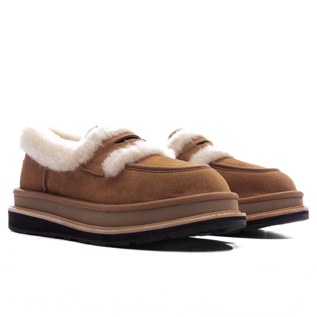 UGG x Sacai Women's Loafer - Chestnut – Feature