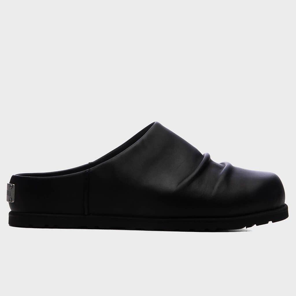 UGG x Willy Chavarria Otzo Clog - Black – Feature