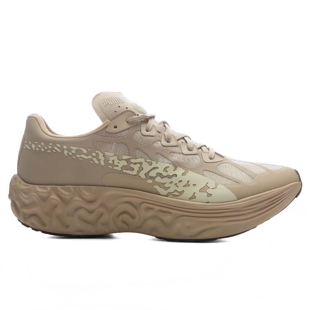 ムチュール　NO.238 PUMA x Salehe Bembury Velum Nitro - Toasted Almond/Sand Dune – Feature