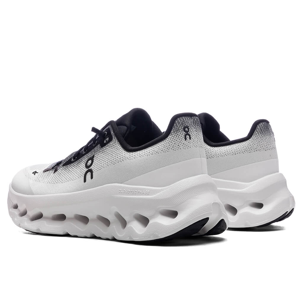 Women's Cloudtilt - Black/Ivory – Feature