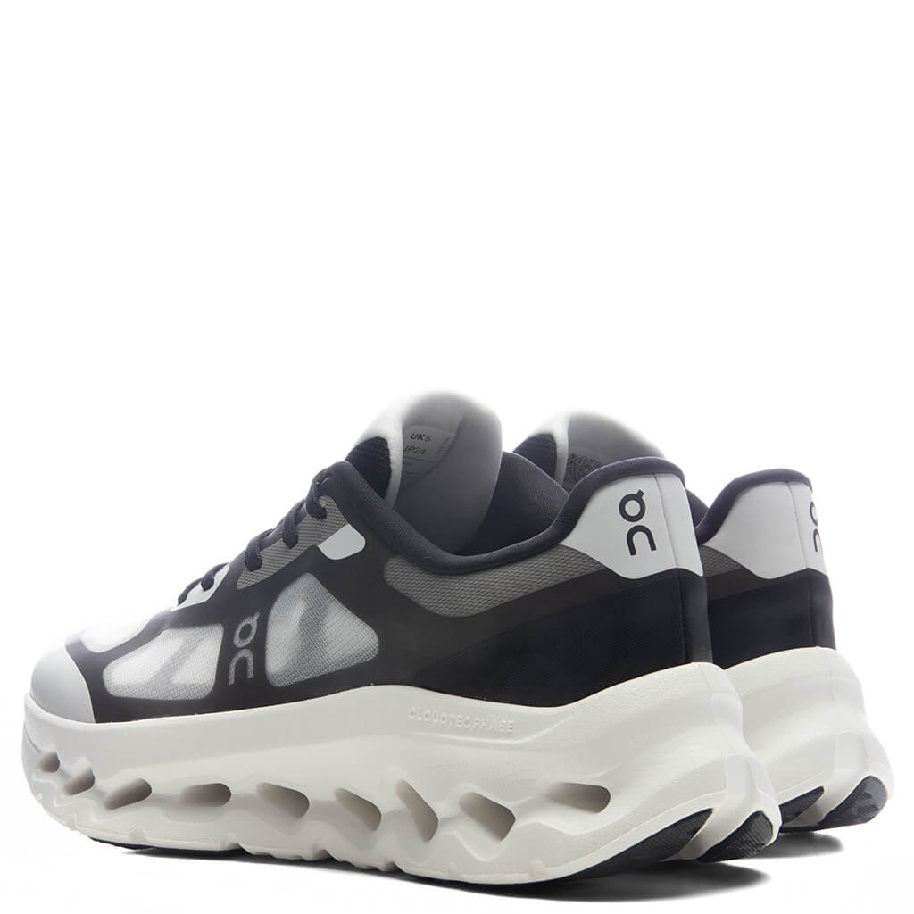 Women_sCloudtiltRemix1-Black-