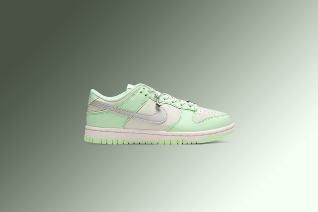 Air Jordan Women's Retro 1 Mid 'Desert Sail' W Sneakers