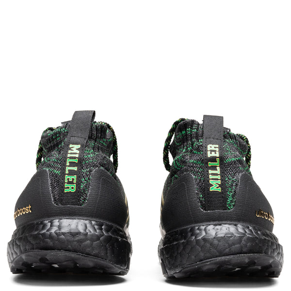 Ultra boost hotsell black-true green-gold metallic