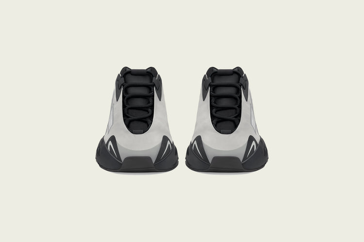 Yeezy Boost 700 Metallic Adidas Yeezy Boost 700 MNVN Metallic