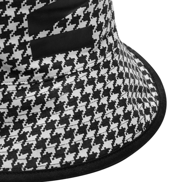 Adidas Originals x Ivy Park Reversible Bucket Hat - Wild  display picture 1