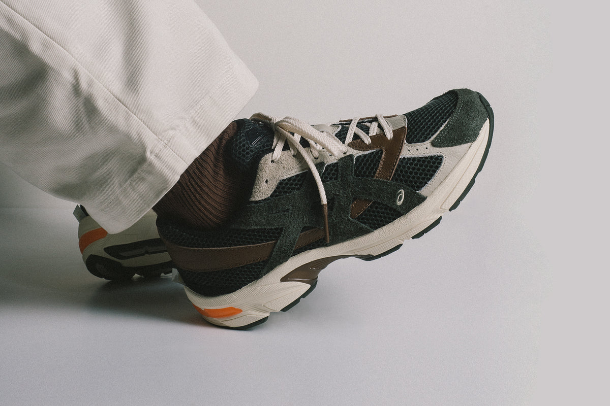 Asics x HAL Studios GEL-1130 - Evergreen/Evergreen – Feature
