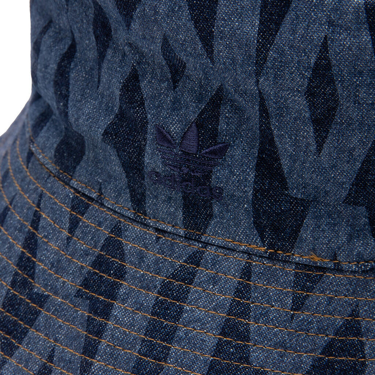 Adidas Originals x IVY PARK Reversible Monogram Bucket Hat  display picture 1