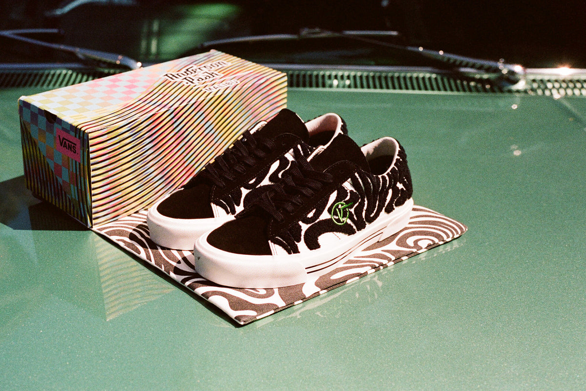 featuredrelease -preordertop- -preorder2-