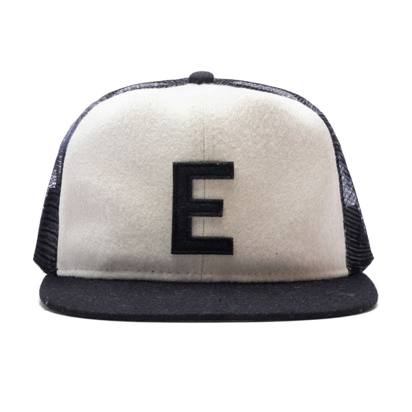 New Era x Fear of God Essentials Trucker 59FIFTY Fitted Hat - Cream/Black