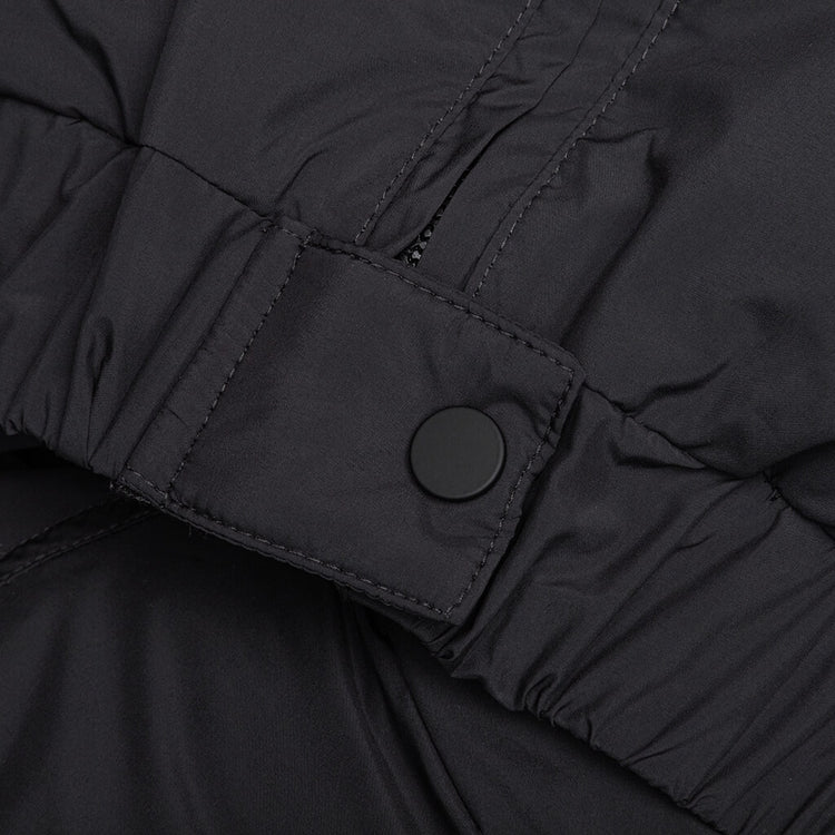 Essentials Quilted Pullover Iron Feature